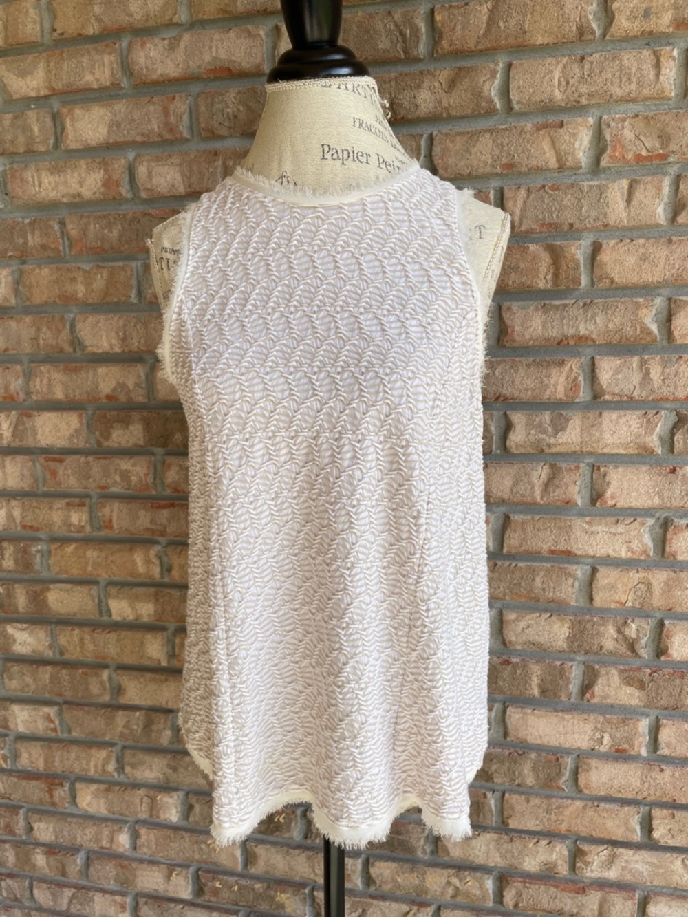 Anthropologie Postmark Cream Textured Sleeveless Knit Tank Top.
